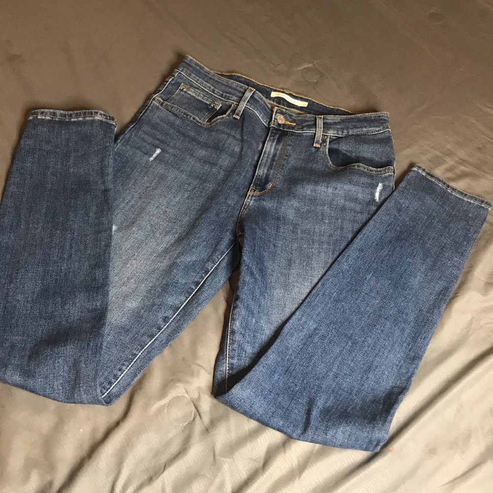 Levi jeans for woman